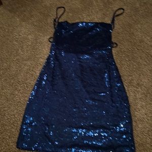 blue dress